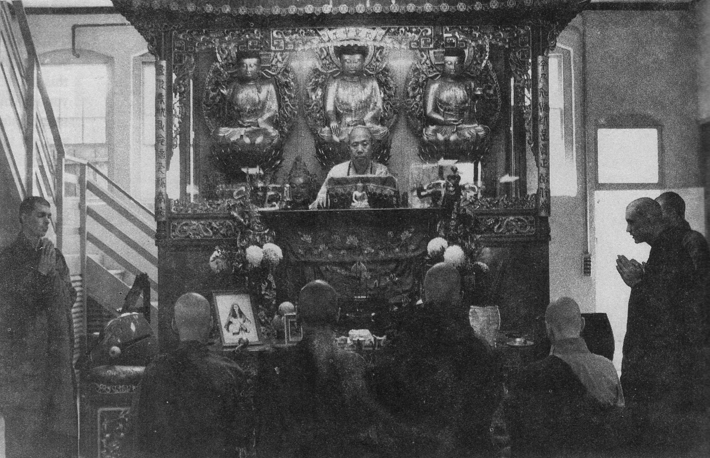 宣化老和尚追思纪念专集2 - 菩萨幻化 头陀行迹．In Memory of the Venerable Master Hsuan Huan - Transformation of a Bodhisattva,